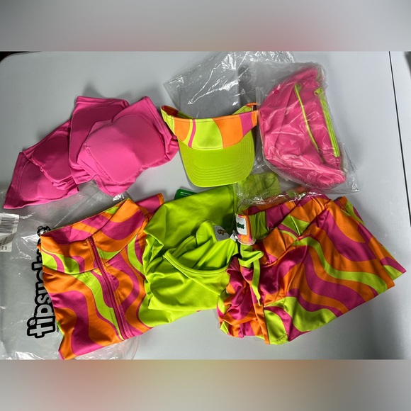 Tipsy Elves Malibu Man Costume Neon Barbie Core Mens Large - Picture 4 of 4